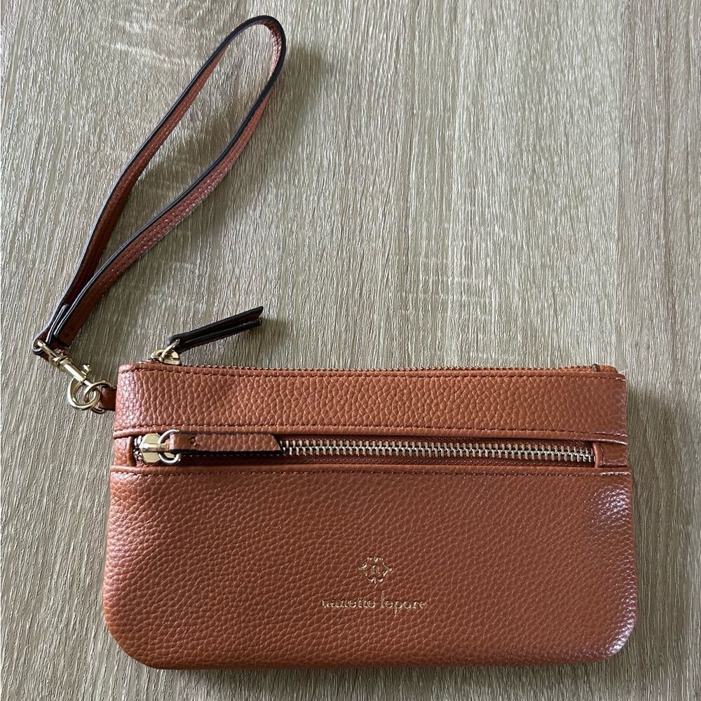 PREOWNED … NANETTE LEPORE Wristlet